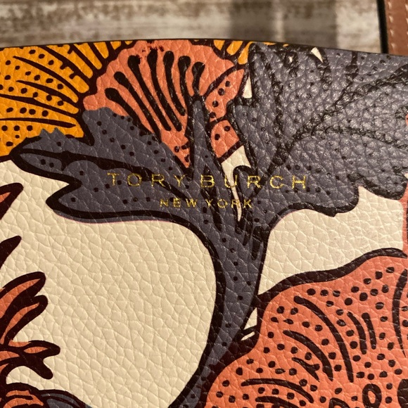 GORGEOUS TORY BURCH printed triple compartment Perry Tote - Picture 5 of 12